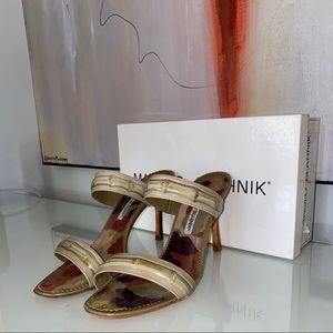 Manolo Blahnik Bamboo Pump